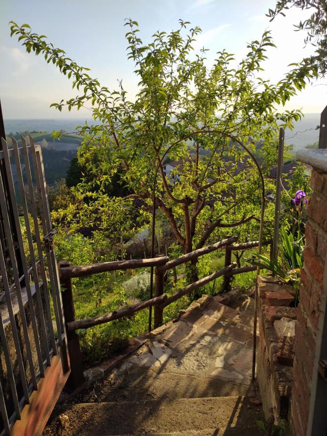 Casa Mantel Holiday Home Panoramic View In Langhe Novello Exterior photo